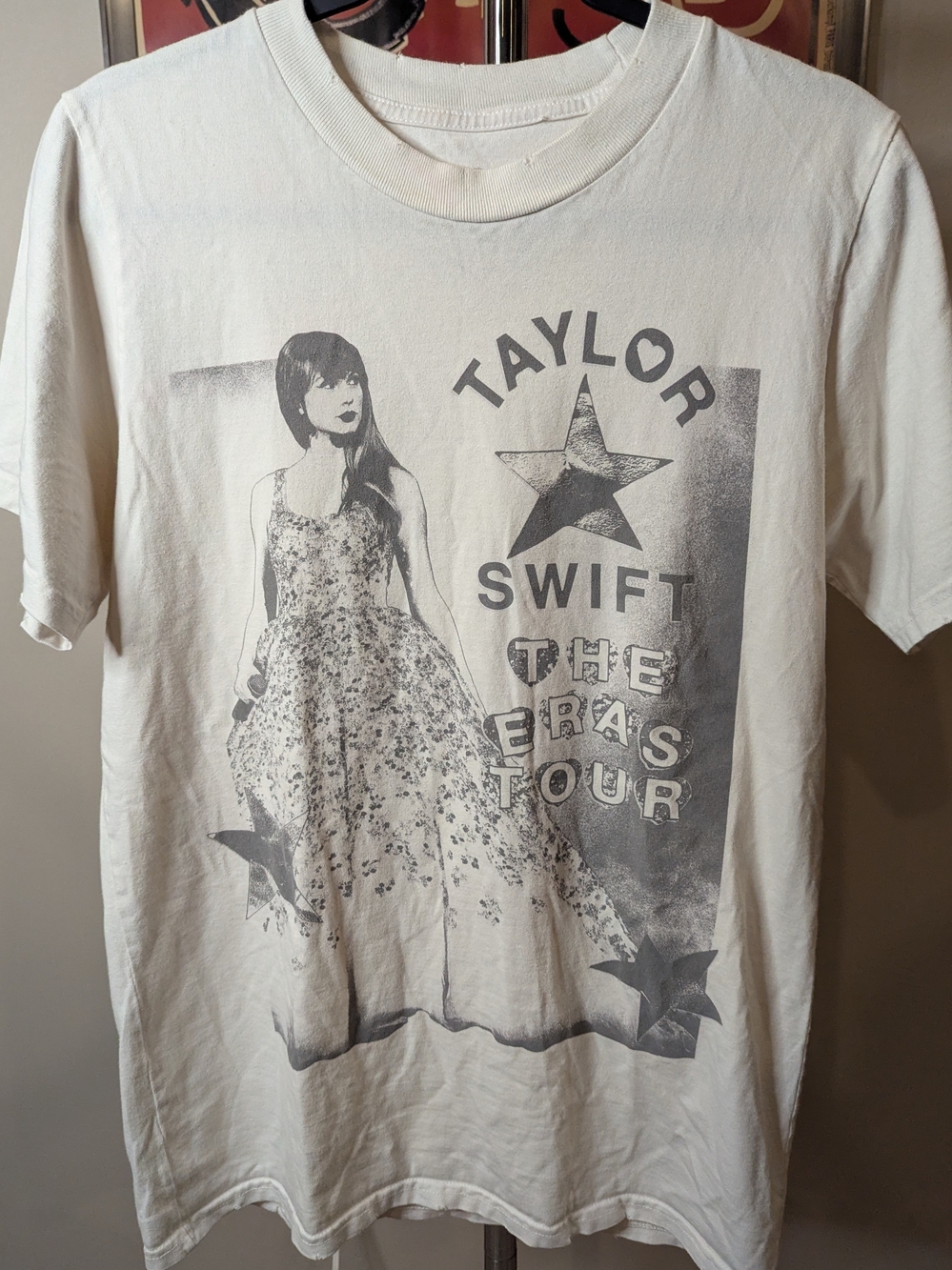 $13 Taylor Swift Size S - Official Eras Tour T-Shirt Off-White